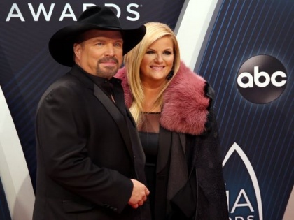Garth Brooks, Trisha Yearwood cover 'Shallow' from 'A Star Is Born' for his upcoming album, 'Fun' | Garth Brooks, Trisha Yearwood cover 'Shallow' from 'A Star Is Born' for his upcoming album, 'Fun'