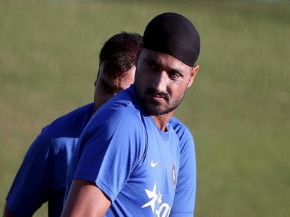 Harbhajan Singh takes a dig at South Africa's cricket team! | Harbhajan Singh takes a dig at South Africa's cricket team!