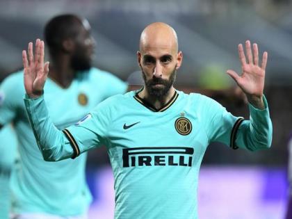 Borja Valero urges people to play at home amid coronavirus | Borja Valero urges people to play at home amid coronavirus