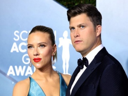 Colin Jost spotted carrying stepdaughter after dinner with Scarlett Johansson | Colin Jost spotted carrying stepdaughter after dinner with Scarlett Johansson