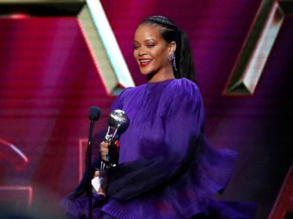 Rihanna gets standing ovation for inspiring speech at NAACP Image Awards | Rihanna gets standing ovation for inspiring speech at NAACP Image Awards Rihanna gets standing ovation for inspiring speech at NAACP Image Awards | Rihanna gets standing ovation for inspiring speech at NAACP Image Awards
