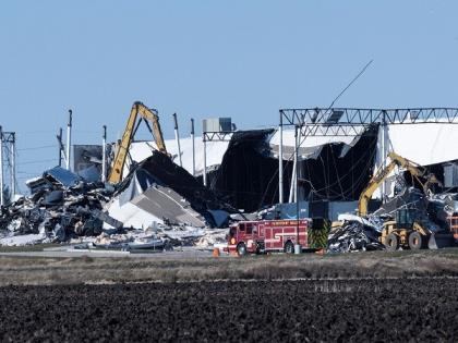US: Amazon warehouse collapse in Illinois leaves six dead | US: Amazon warehouse collapse in Illinois leaves six dead