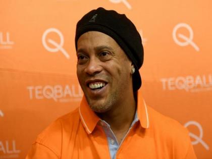 Ronaldinho in police net over forgery | Ronaldinho in police net over forgery Ronaldinho in police net over forgery | Ronaldinho in police net over forgery