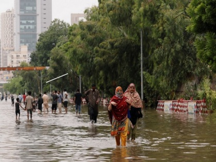 Record rain in Karachi submerges parts of city, causes power outage lasting 72 hours | Record rain in Karachi submerges parts of city, causes power outage lasting 72 hours