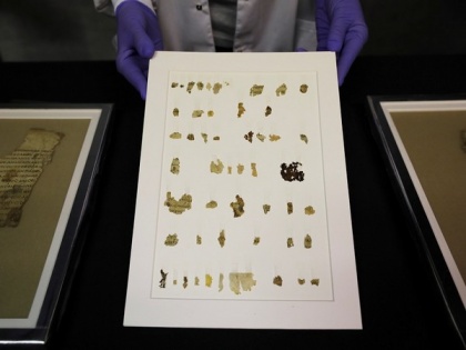 Israel reveals newly discovered fragments of Dead Sea scrolls | Israel reveals newly discovered fragments of Dead Sea scrolls