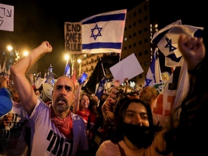 Thousands protest in Israel against Netanyahu ahead of fourth snap election | Thousands protest in Israel against Netanyahu ahead of fourth snap election