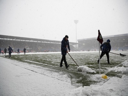 Premier League match between Spurs and Burnley postponed after heavy snowfall | Premier League match between Spurs and Burnley postponed after heavy snowfall