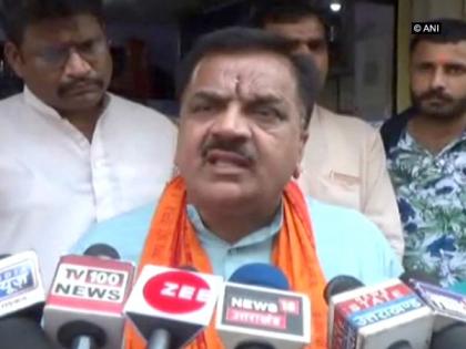 Case against Uttarkhand BJP MLA for violation of social distancing norms | Case against Uttarkhand BJP MLA for violation of social distancing norms Case against Uttarkhand BJP MLA for violation of social distancing norms | Case against Uttarkhand BJP MLA for violation of social distancing norms