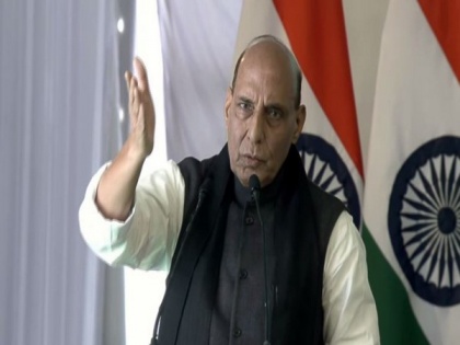 Atal Tunnel dedicated to armed forces, people in border areas: Rajnath Singh | Atal Tunnel dedicated to armed forces, people in border areas: Rajnath Singh