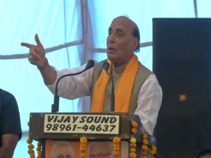 If you want to tackle terror in Pak, we'll send our armymen there: Rajnath to Imran Khan | If you want to tackle terror in Pak, we'll send our armymen there: Rajnath to Imran Khan