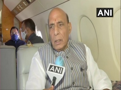 Rajnath Singh reviews preparedness of Defence Ministry, Armed Forces amid COVID-19 surge | Rajnath Singh reviews preparedness of Defence Ministry, Armed Forces amid COVID-19 surge