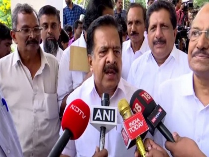 Left Govt in Kerala delaying probe in Youth Congress workers' killing, says Chennithala | Left Govt in Kerala delaying probe in Youth Congress workers' killing, says Chennithala