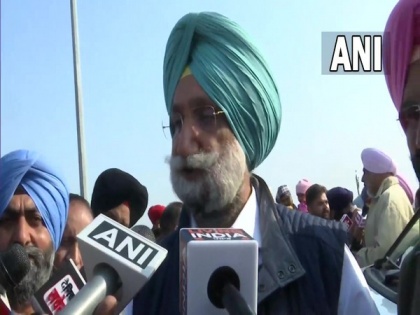 Centre realised its mistake: Punjab Dy CM after announcement on repeal of three farm laws | Centre realised its mistake: Punjab Dy CM after announcement on repeal of three farm laws