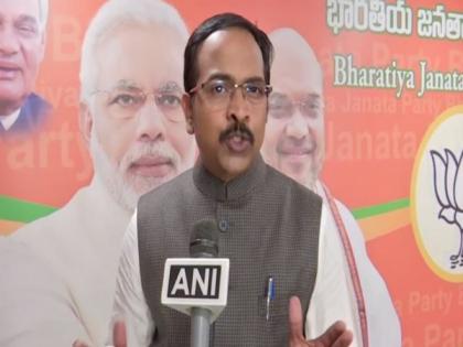 Telangana CM should offer unconditional apology to state Guv: BJP | Telangana CM should offer unconditional apology to state Guv: BJP