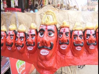 Dusshera: Ravan effigy makers unhappy with drop in sale amid COVID-19 | Dusshera: Ravan effigy makers unhappy with drop in sale amid COVID-19