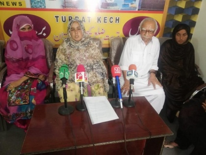 Baloch women stage protest against burial of corpses of two Baloch youth | Baloch women stage protest against burial of corpses of two Baloch youth