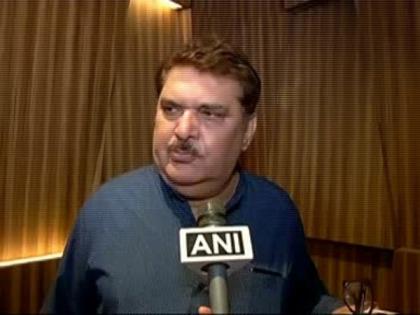 Law says accused is innocent until crime is proved: Raza Murad on Aryan Khan's arrest | Law says accused is innocent until crime is proved: Raza Murad on Aryan Khan's arrest