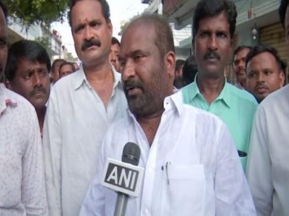 TSRTC employees suicide is a murder by Telangana govt: Ashwathama Reddy | TSRTC employees suicide is a murder by Telangana govt: Ashwathama Reddy TSRTC employees suicide is a murder by Telangana govt: Ashwathama Reddy | TSRTC employees suicide is a murder by Telangana govt: Ashwathama Reddy