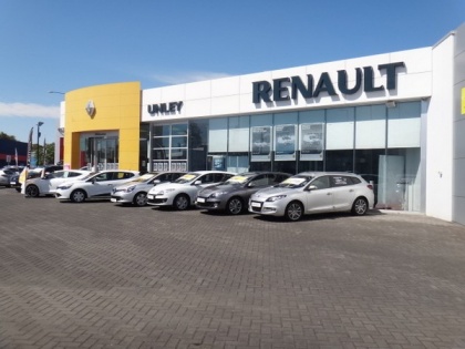 French automaker Renault resumes production in Moscow | French automaker Renault resumes production in Moscow