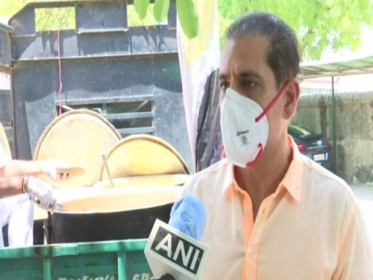 You have to be serious about to help stranded migrants: Robert Vadra on bus row | You have to be serious about to help stranded migrants: Robert Vadra on bus row
