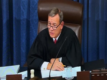 US senators sworn in for Trump impeachment trial, Chief Justice John Roberts to preside | US senators sworn in for Trump impeachment trial, Chief Justice John Roberts to preside