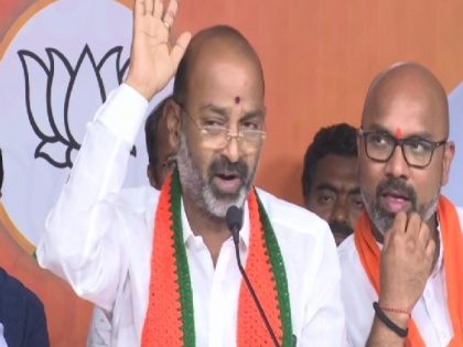 Only BJP has guts to face TRS, says Bandi Sanjay | Only BJP has guts to face TRS, says Bandi Sanjay