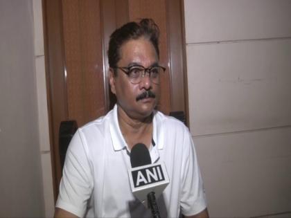 Elders must make way for youngsters in the party, says Congress leader Satyajit Gaekwad | Elders must make way for youngsters in the party, says Congress leader Satyajit Gaekwad
