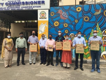 SDMC marks International Plastic Bag Free Day, carries out 'plan the ban' campaign | SDMC marks International Plastic Bag Free Day, carries out 'plan the ban' campaign