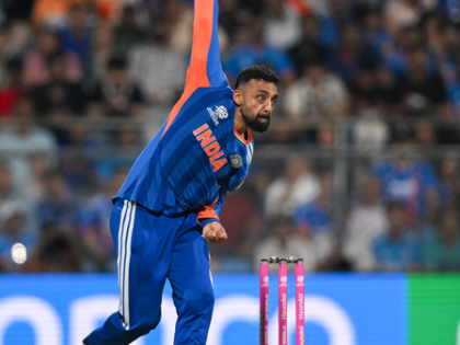 T20 WC: Chakravarthy not vulnerable, don’t see India getting Kuldeep ahead of him, says Doull | T20 WC: Chakravarthy not vulnerable, don’t see India getting Kuldeep ahead of him, says Doull