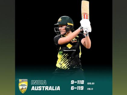 Healy reveals McGrath has only 2 sets of gloves and 2 bats after latter takes Aussies home in 2nd T20I | Healy reveals McGrath has only 2 sets of gloves and 2 bats after latter takes Aussies home in 2nd T20I