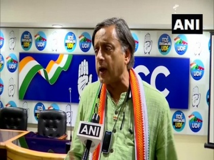 'Love jihad' is absurdity as proposition, says Shashi Tharoor | 'Love jihad' is absurdity as proposition, says Shashi Tharoor