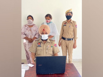 Ludhiana: Two sisters held in drug smuggling case | Ludhiana: Two sisters held in drug smuggling case