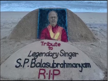 Sand artist Sudarsan Pattnaik pays tribute to late singer Balasubrahmanyam | Sand artist Sudarsan Pattnaik pays tribute to late singer Balasubrahmanyam