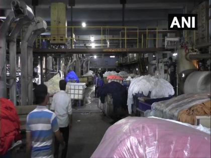 Dyeing units in Surat resume operations | Dyeing units in Surat resume operations