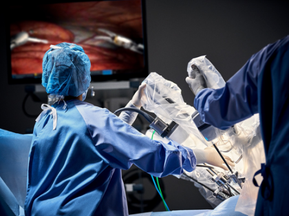 Women surgeons racing to make a mark in male dominated robotic surgery | Women surgeons racing to make a mark in male dominated robotic surgery