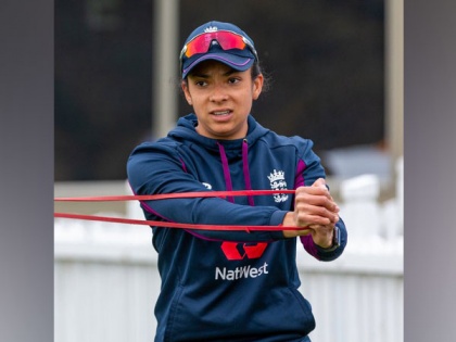 Sophia Dunkley receives first England women's central contract | Sophia Dunkley receives first England women's central contract