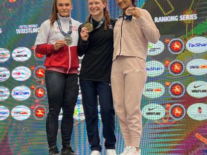 Wrestling: Sangeeta Phogat wins bronze medal in Hungary Ranking Series | Wrestling: Sangeeta Phogat wins bronze medal in Hungary Ranking Series Wrestling: Sangeeta Phogat wins bronze medal in Hungary Ranking Series | Wrestling: Sangeeta Phogat wins bronze medal in Hungary Ranking Series