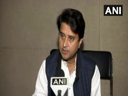Cessna aircraft crashes in MP, trainee pilot is safe: Jyotiraditya Scindia | Cessna aircraft crashes in MP, trainee pilot is safe: Jyotiraditya Scindia