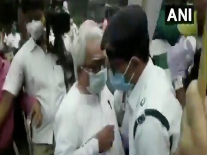 Biman Bose detained after protest against West Bengal government | Biman Bose detained after protest against West Bengal government
