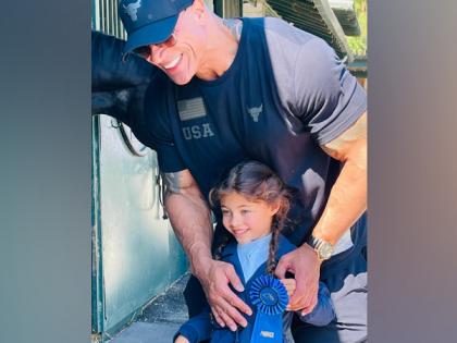 Dwayne Johnson is proud of his little daughter Jasmine | Dwayne Johnson is proud of his little daughter Jasmine