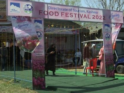 J-K: Tourism department organizes food festival at Tulip Garden in Srinagar | J-K: Tourism department organizes food festival at Tulip Garden in Srinagar