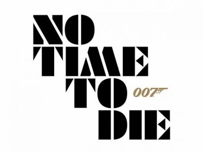 Daniel Craig's 'No Time To Die' takes home Golden Globe 2022 for Best Song | Daniel Craig's 'No Time To Die' takes home Golden Globe 2022 for Best Song