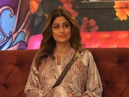 Here's how Shamita reacted to tweet claiming Tejasswi won 'Bigg Boss' as she is the face of Colors' show | Here's how Shamita reacted to tweet claiming Tejasswi won 'Bigg Boss' as she is the face of Colors' show Here's how Shamita reacted to tweet claiming Tejasswi won 'Bigg Boss' as she is the face of Colors' show | Here's how Shamita reacted to tweet claiming Tejasswi won 'Bigg Boss' as she is the face of Colors' show