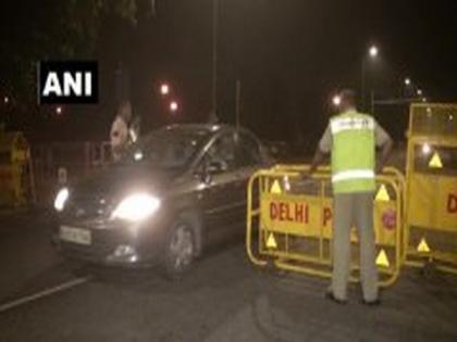 Security check tightens in Delhi ahead of Independence Day | Security check tightens in Delhi ahead of Independence Day Security check tightens in Delhi ahead of Independence Day | Security check tightens in Delhi ahead of Independence Day