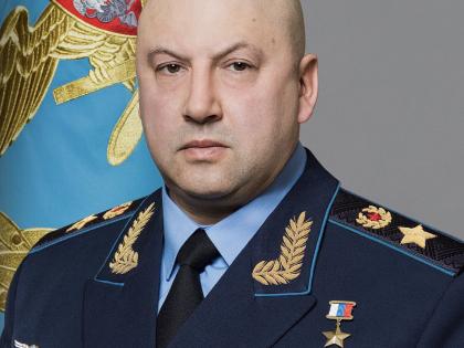 Top Russian General Surovikin seen in pic for 1st time since Wagner mutiny | Top Russian General Surovikin seen in pic for 1st time since Wagner mutiny