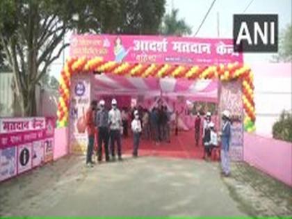 Bihar polls: Model polling booth in Saharsa raises awareness about COVID-19, voting through Madhubani paintings | Bihar polls: Model polling booth in Saharsa raises awareness about COVID-19, voting through Madhubani paintings