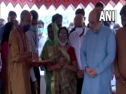 Gujarat: Amit Shah inaugurates various schemes in Gandhinagar | Gujarat: Amit Shah inaugurates various schemes in Gandhinagar