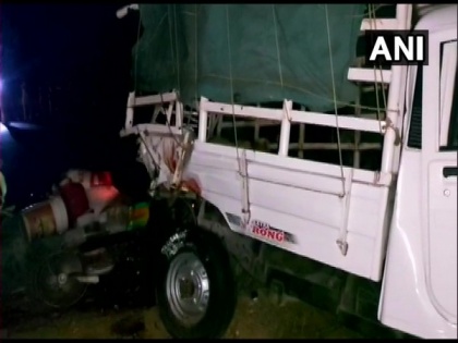 Five dead, six injured in lorry-mini truck collision in Telangana's Shamshabad | Five dead, six injured in lorry-mini truck collision in Telangana's Shamshabad