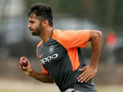 Shardul Thakur resumes outdoor training, becomes first Indian cricketer to do so | Shardul Thakur resumes outdoor training, becomes first Indian cricketer to do so
