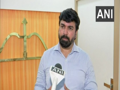 Planning to vaccinate 100 pc population of Dharavi in next 2-3 months: Shiv Sena's Rahul Shewale | Planning to vaccinate 100 pc population of Dharavi in next 2-3 months: Shiv Sena's Rahul Shewale